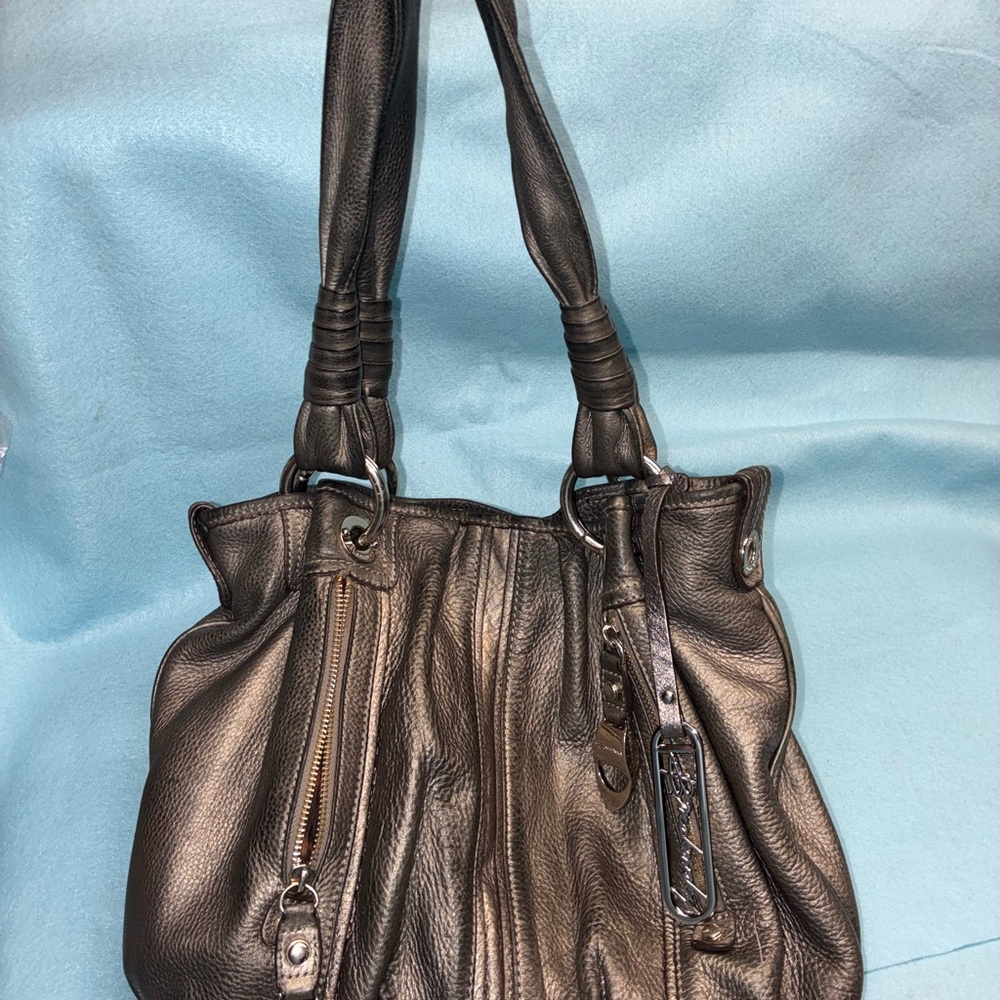 Elegant silver metallic Leather Tote Bag b makowsky cheetah shoulder purse